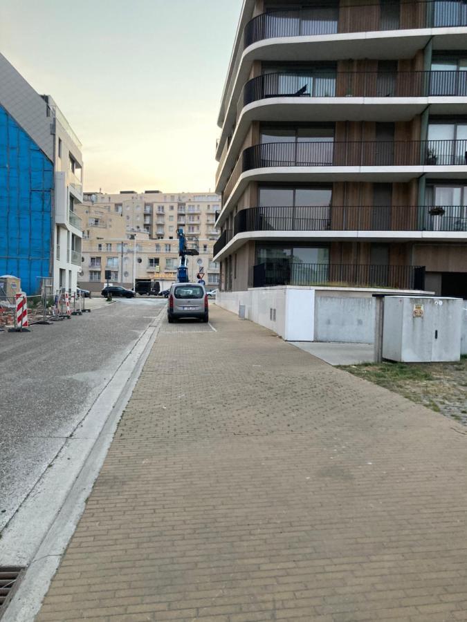 Oostende Luxury Seaview Studio - Large Terrace- Swimming Pool - Parking מראה חיצוני תמונה